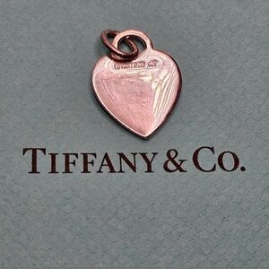Tiffany & Co. Sterling silver Heart pendant ( no chain )